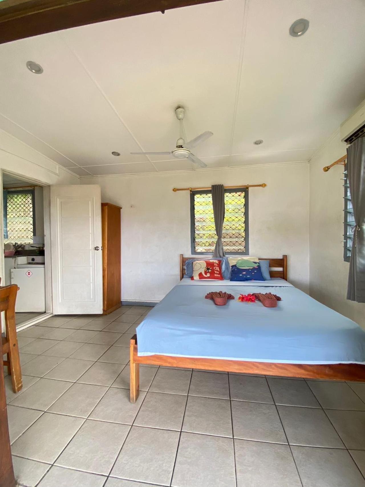Room With A View & Apartment Style Port Vila Exteriör bild